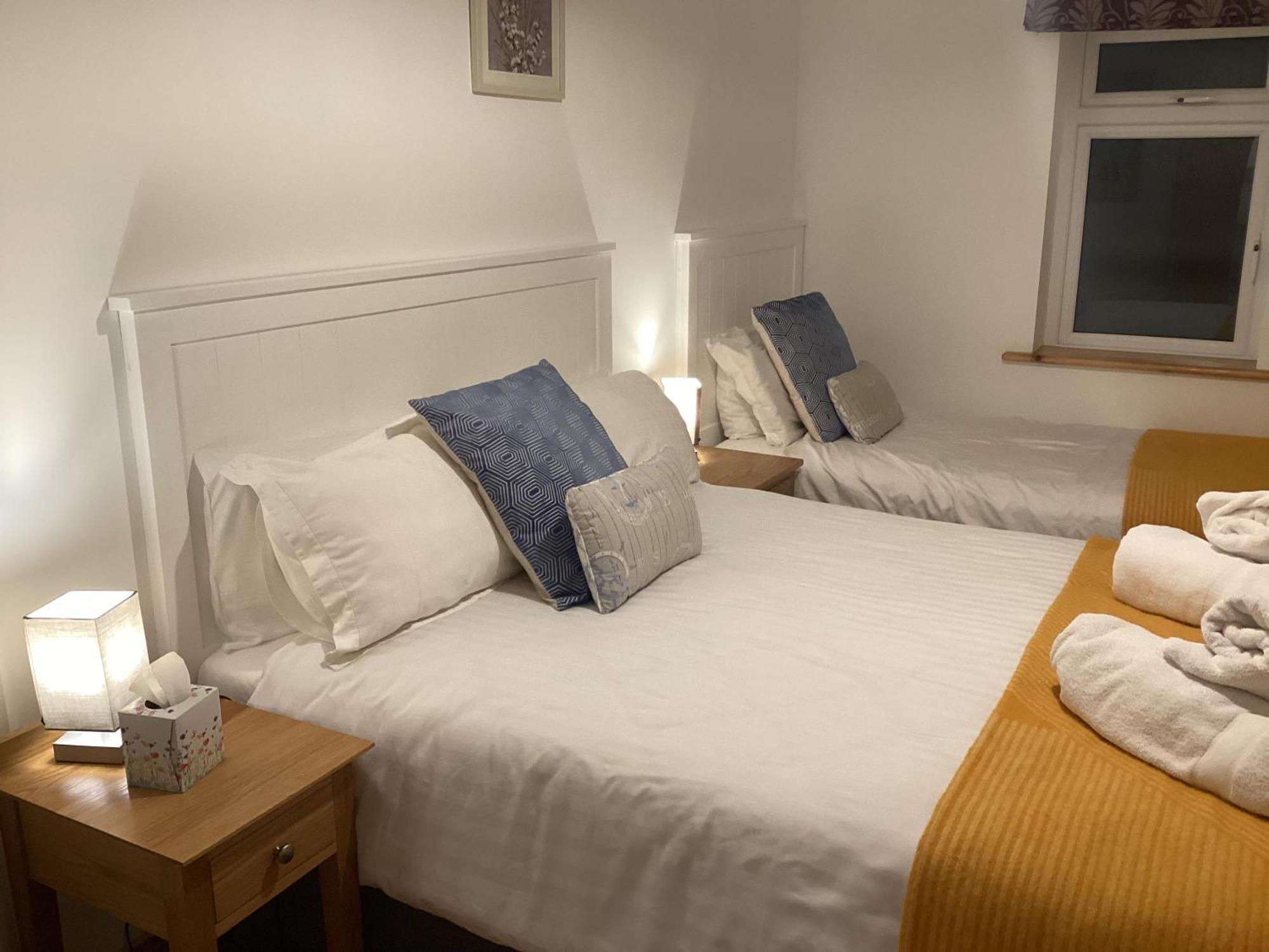 Roundstone Retreats Roundstone Harbour Lights公寓 外观 照片